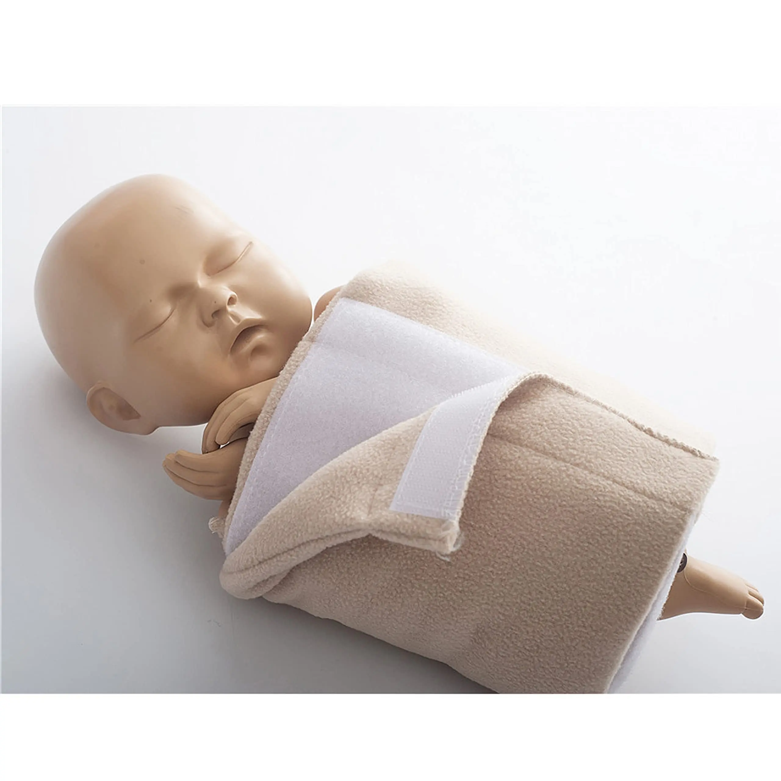 Relleno de cesta para sesión de fotos neonatal