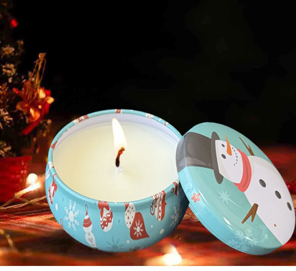 Velas aromáticas presentadas en cajas con decoración