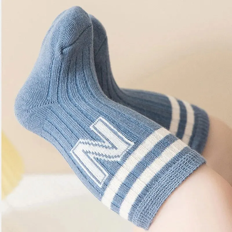 Calcetines bebé de algodón suave con rayas altos hasta la rodilla - imagen 4