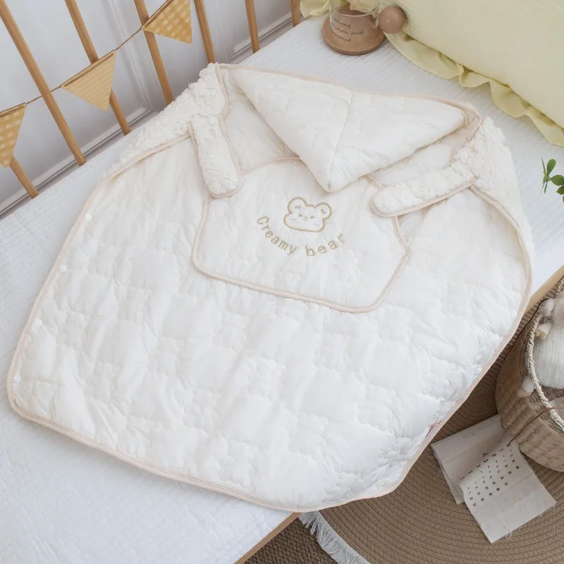 Poncho de bebé grueso con relleno de algodón y capucha cálida - imagen 3