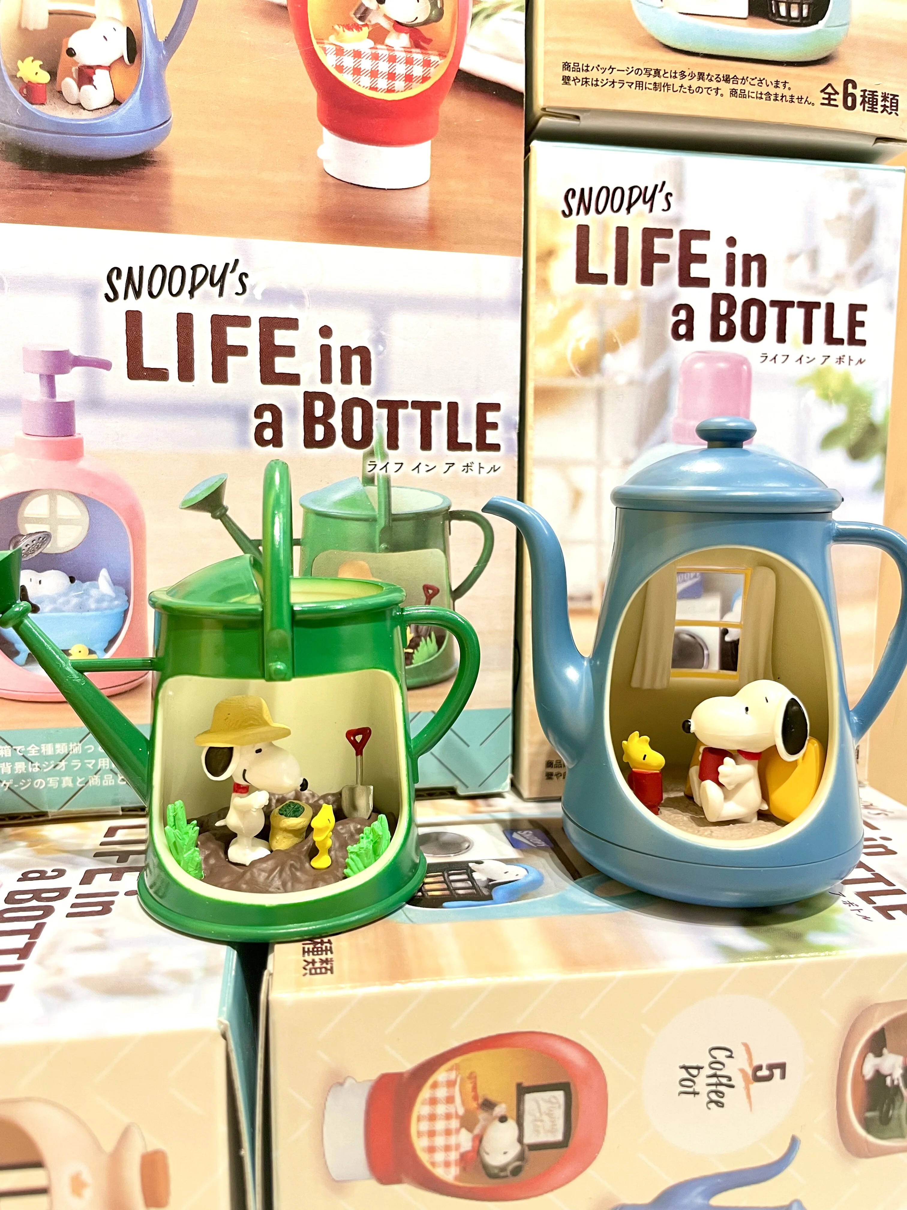 Mini escena Snoopy y botella estilo terrario