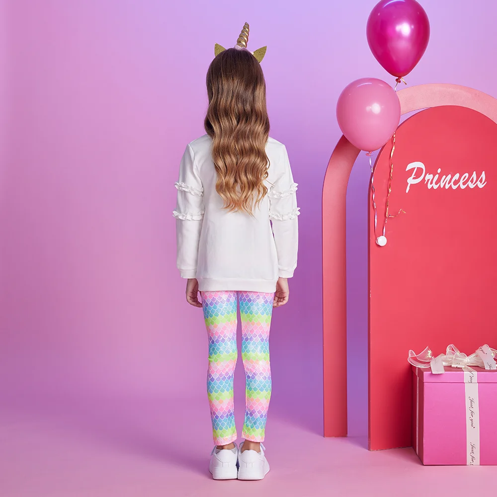 Estampado sirena en ropa informal para niñas