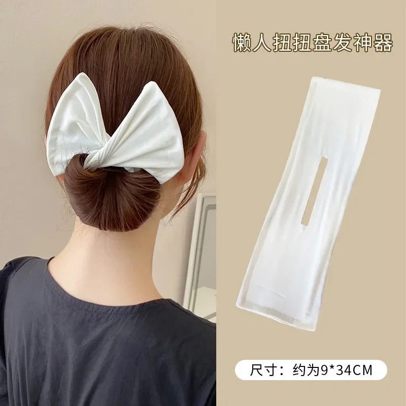 Accesorio de cabello floral con lazo