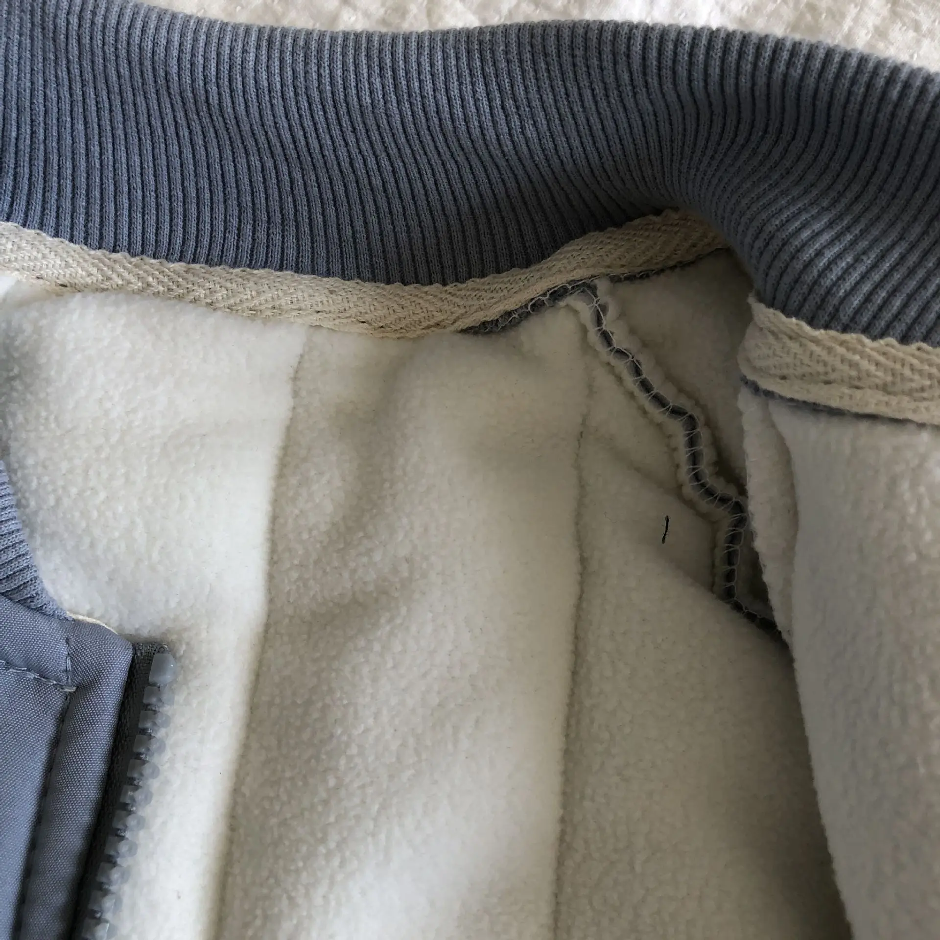 Prenda exterior acolchada para bebé