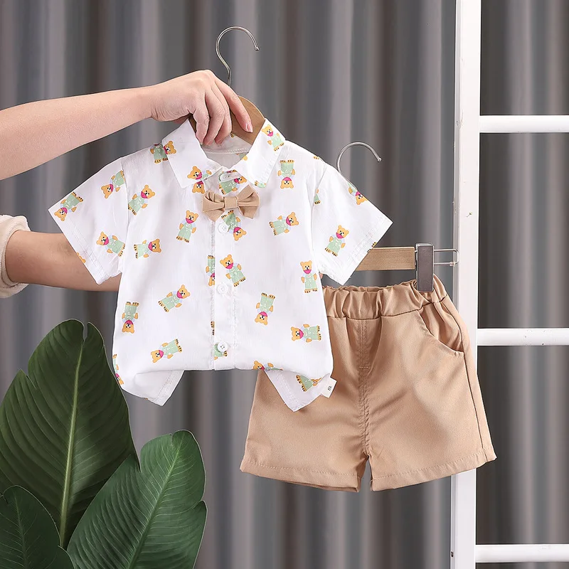 Conjunto completo visto de frente