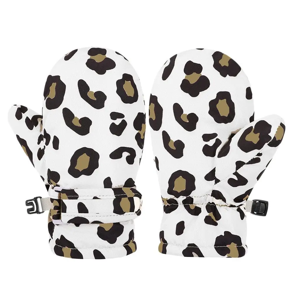 Guantes infantiles impermeables en varios colores