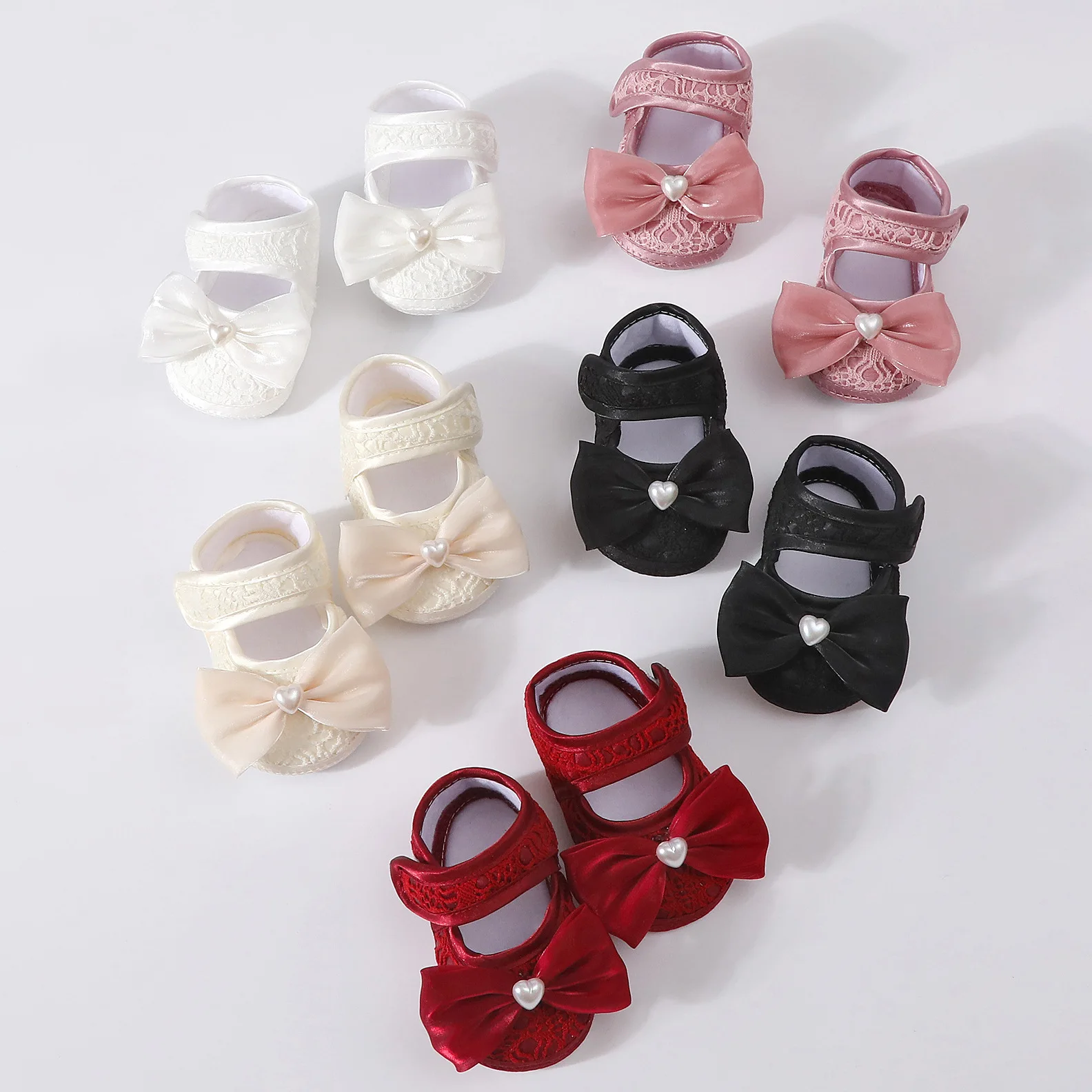 Zapatos antideslizantes para bebé antes de caminar con perlas - imagen 5
