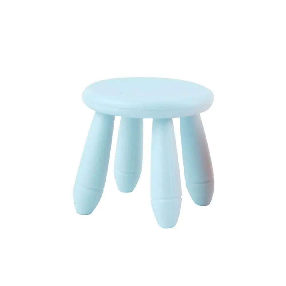 Silla mini de plástico para casa de muñecas – Mueble infantil - imagen 3