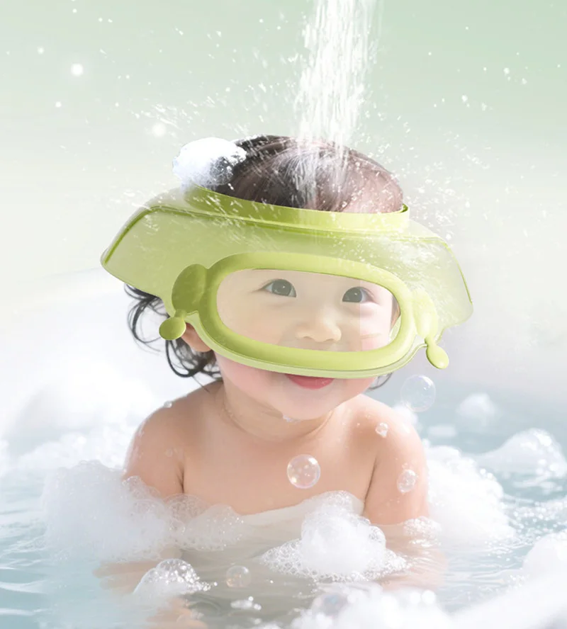Detalle del ajuste en gorro de baño infantil