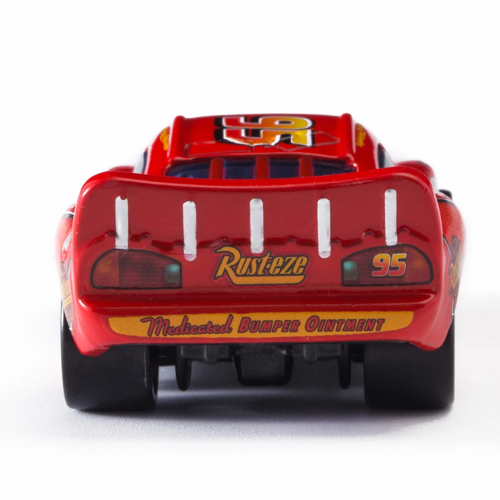 Coche juguete Cars 3 metal a escala con Lightning McQueen y Mack - imagen 5