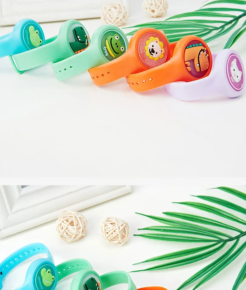 Reloj luminoso y detalles decorativos