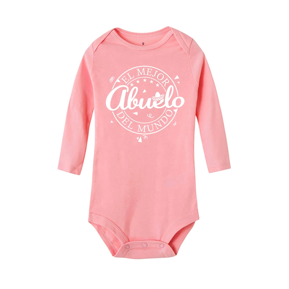 Vista del mono infantil con estilo de ropa de homenaje