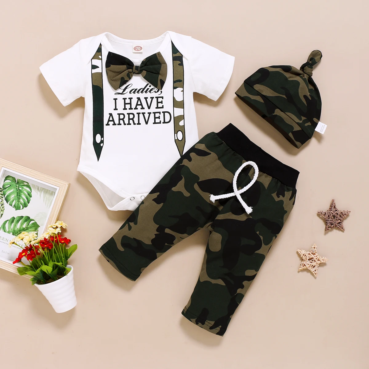 Conjunto mono camuflaje con sombrero para bebé - imagen 3