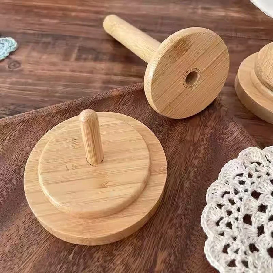 Soporte para hilo bambú y madera con enrollador giratorio de mesa - imagen 3