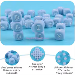 Clip para chupete con cuentas de silicona letras azules