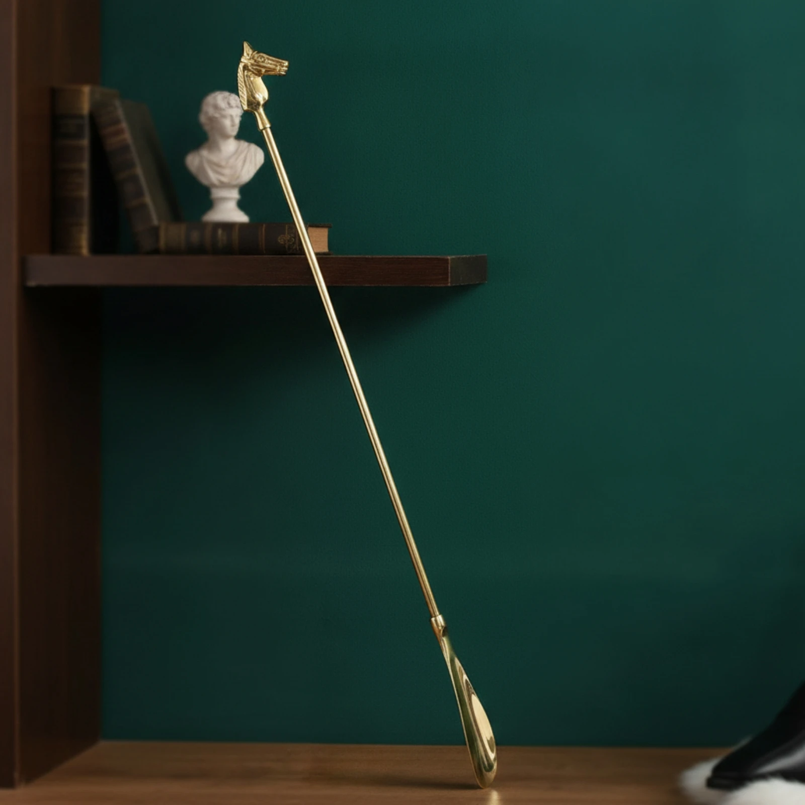 Calzador de latón con cabeza de caballo, mango decorativo - imagen 5