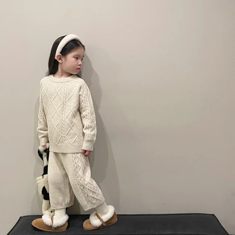 Conjunto deportivo para niña Milangel – Sudadera y falda - imagen 3