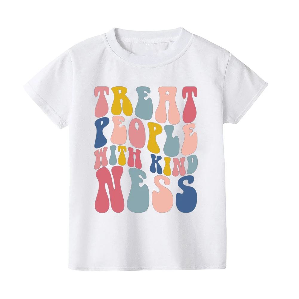 Camiseta infantil vista lateral con manga corta