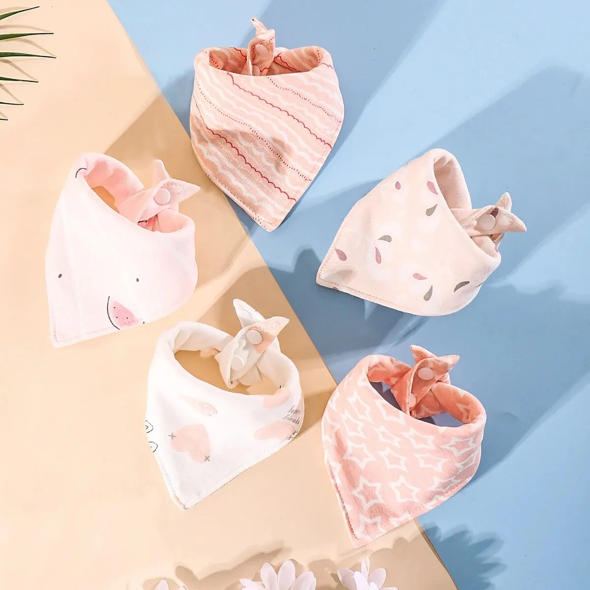 Baberos bandana de algodón con dibujos animados para bebé - imagen 2