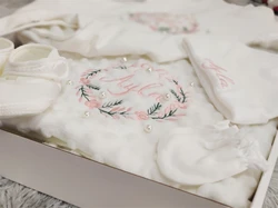Dollbling Conjunto de manta y mameluco para bebé bordado con nombre
