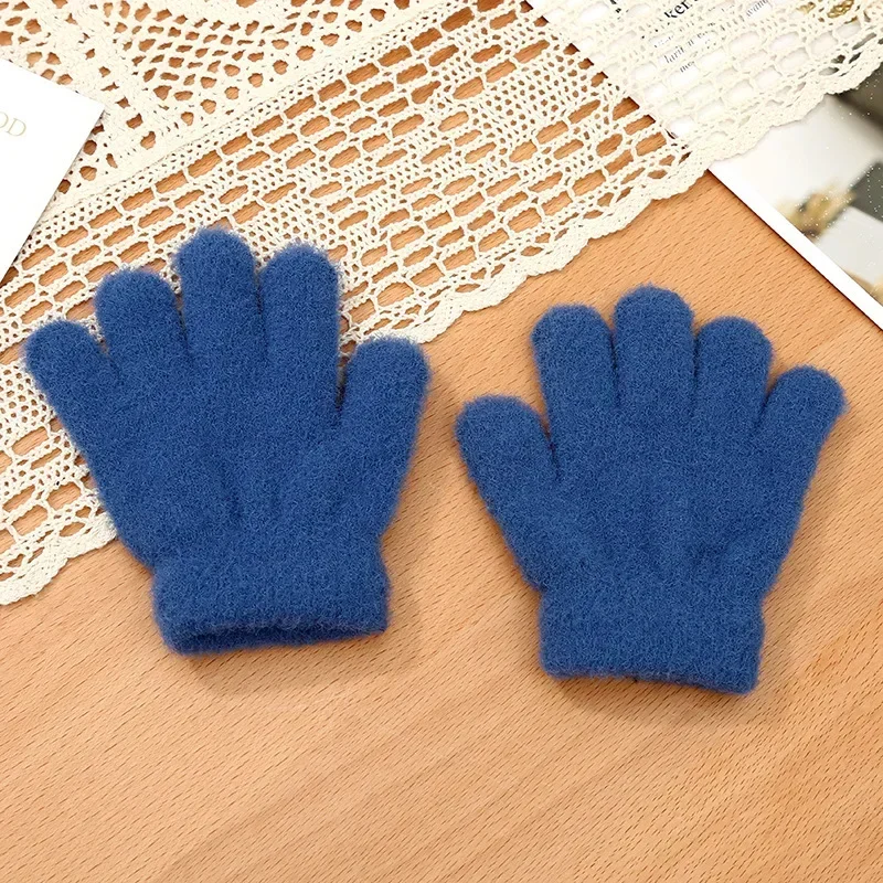 Guantes peludos de invierno para niños – Cálidos y resistentes al frío