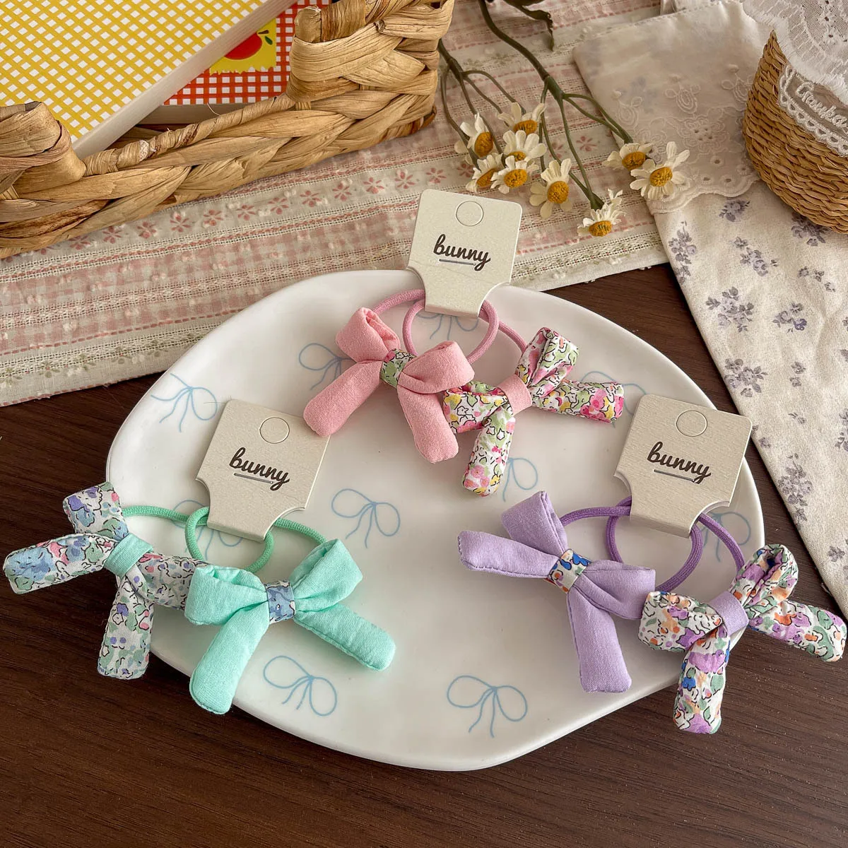 Pinza para el pelo infantil con lazo floral delicado primavera - imagen 3