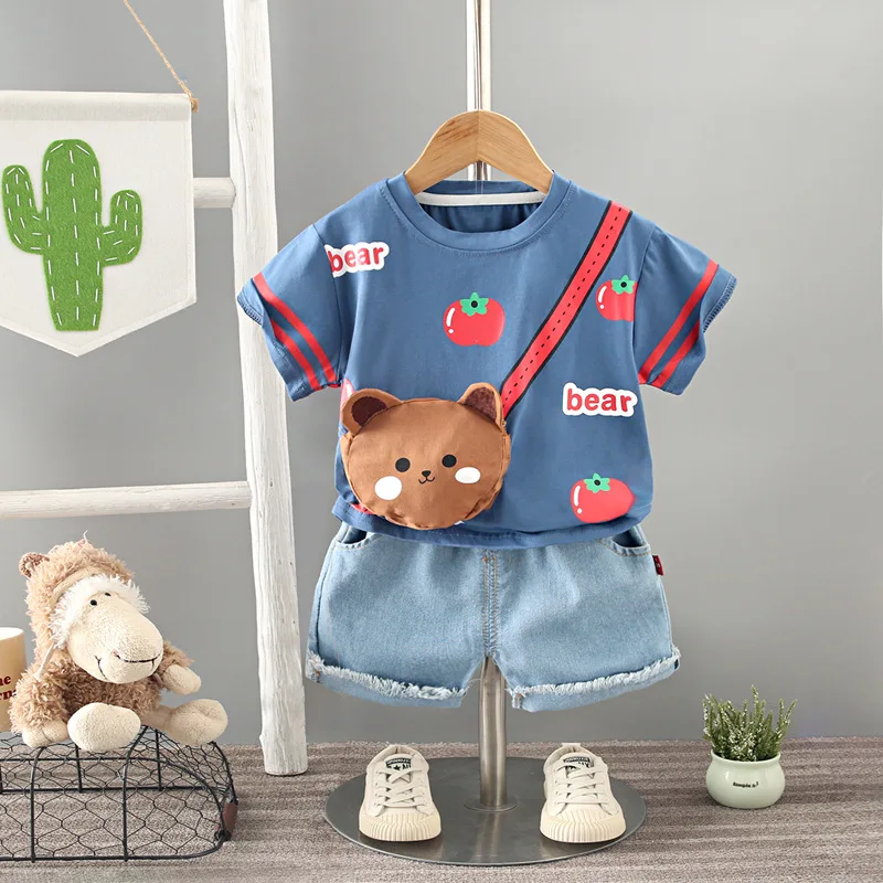 Conjunto de verano para bebé: camiseta con dibujos y pantalón corto - imagen 4