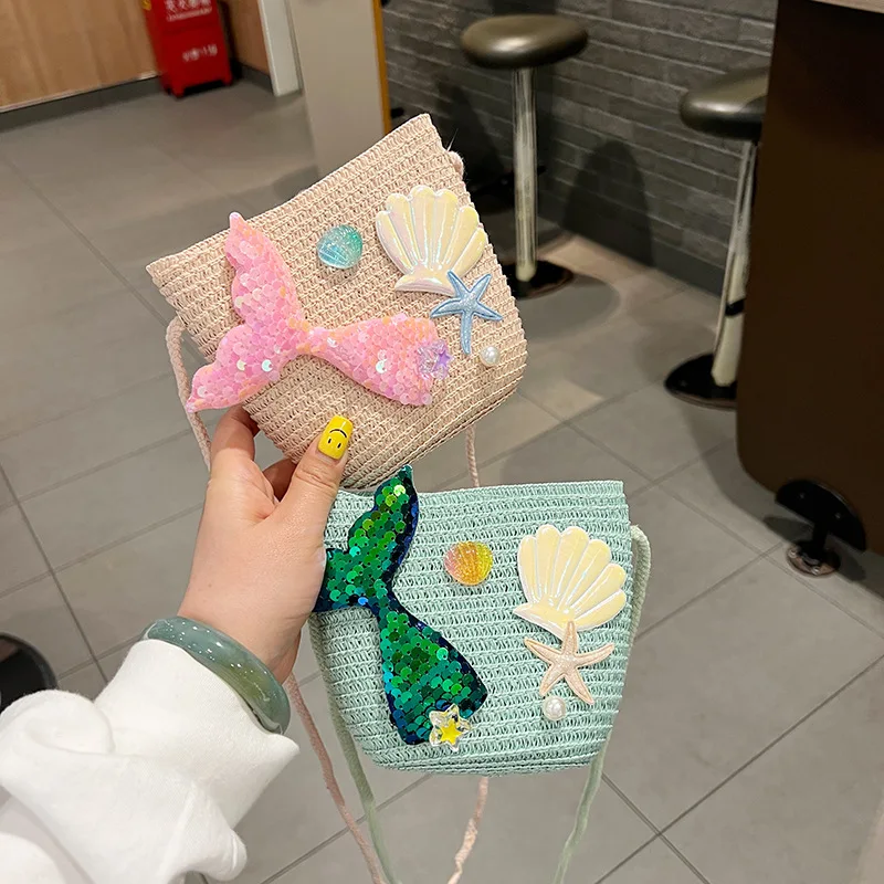 Bandolera infantil con cremallera y dibujos de llaves