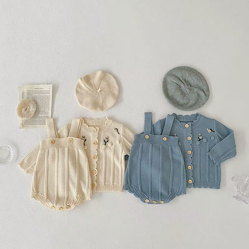 Conjunto cárdigan y mono de punto para bebé niña - imagen 2