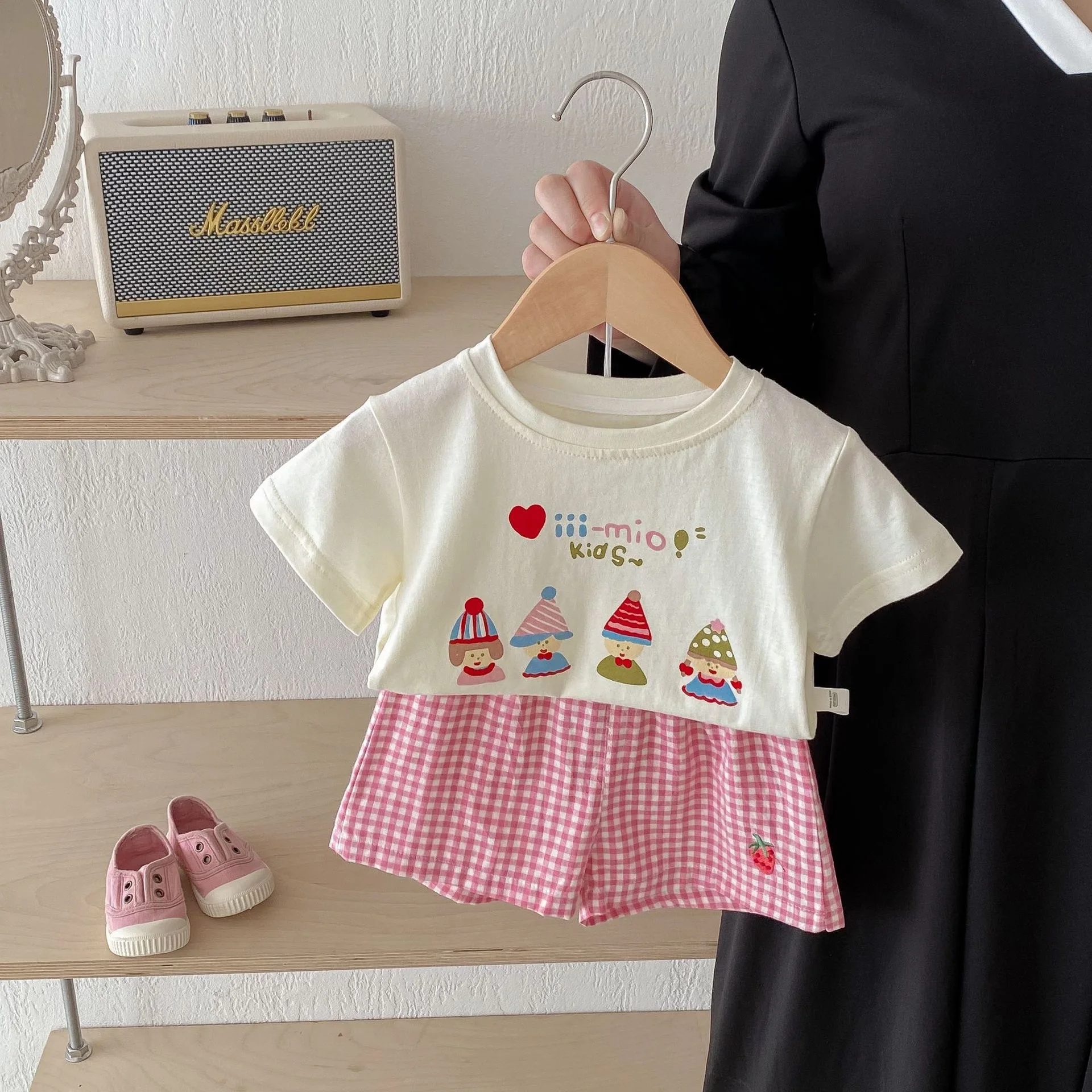 Conjunto bebé niña verano de dos piezas estampado con pantalón corto - imagen 5