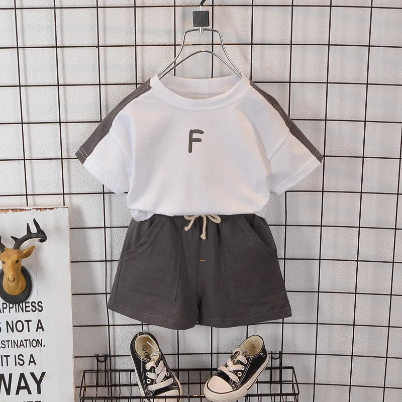 Conjunto veraniego para niñas: camiseta y shorts de algodón - imagen 4