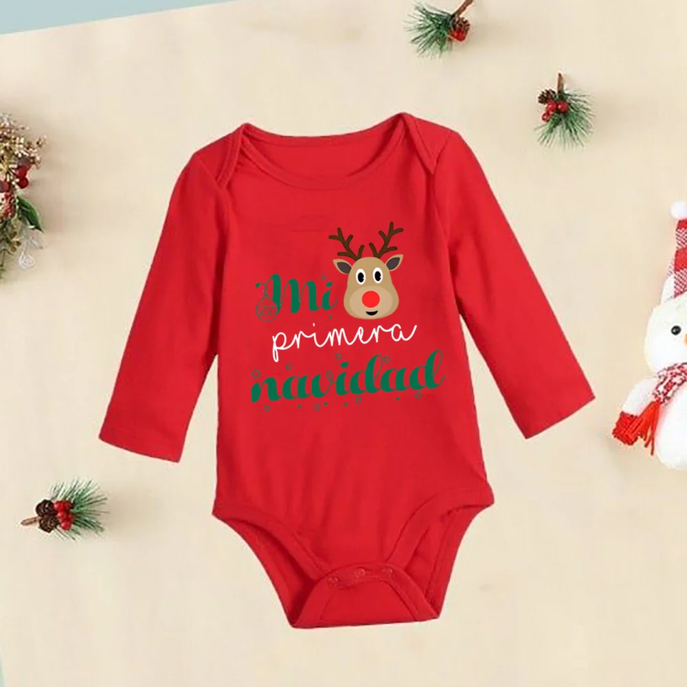 Mono recién nacido para sesiones de fotos navideñas