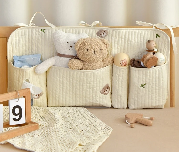 Organizador colgante con diseño infantil