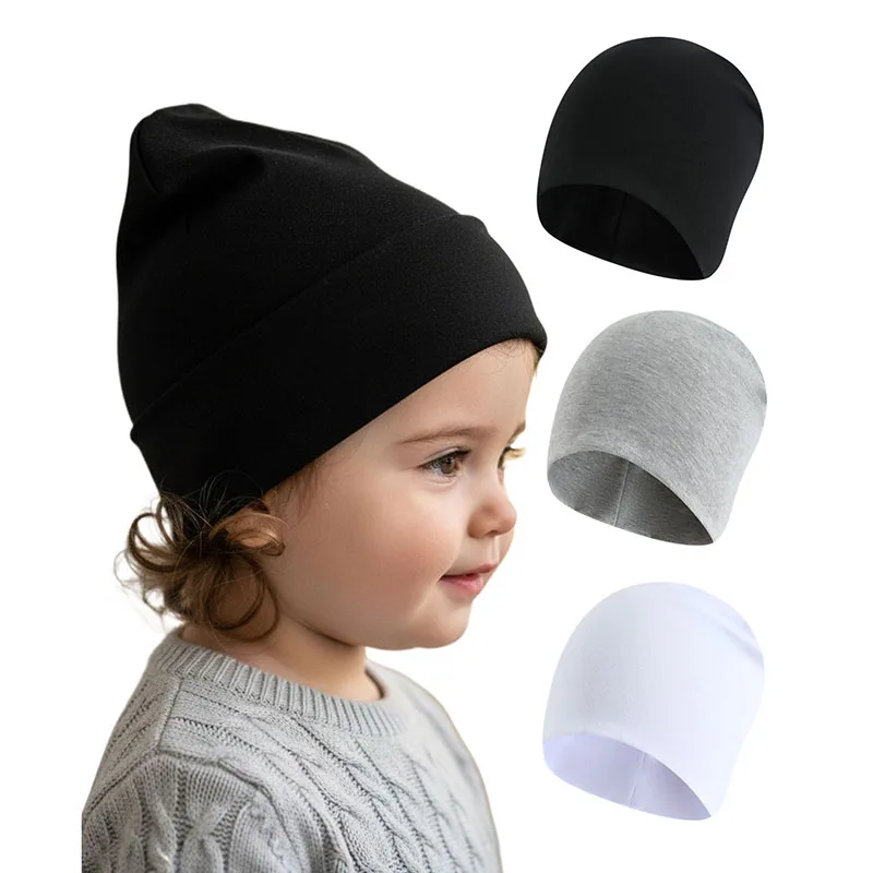 Detalle de gorros de bebé