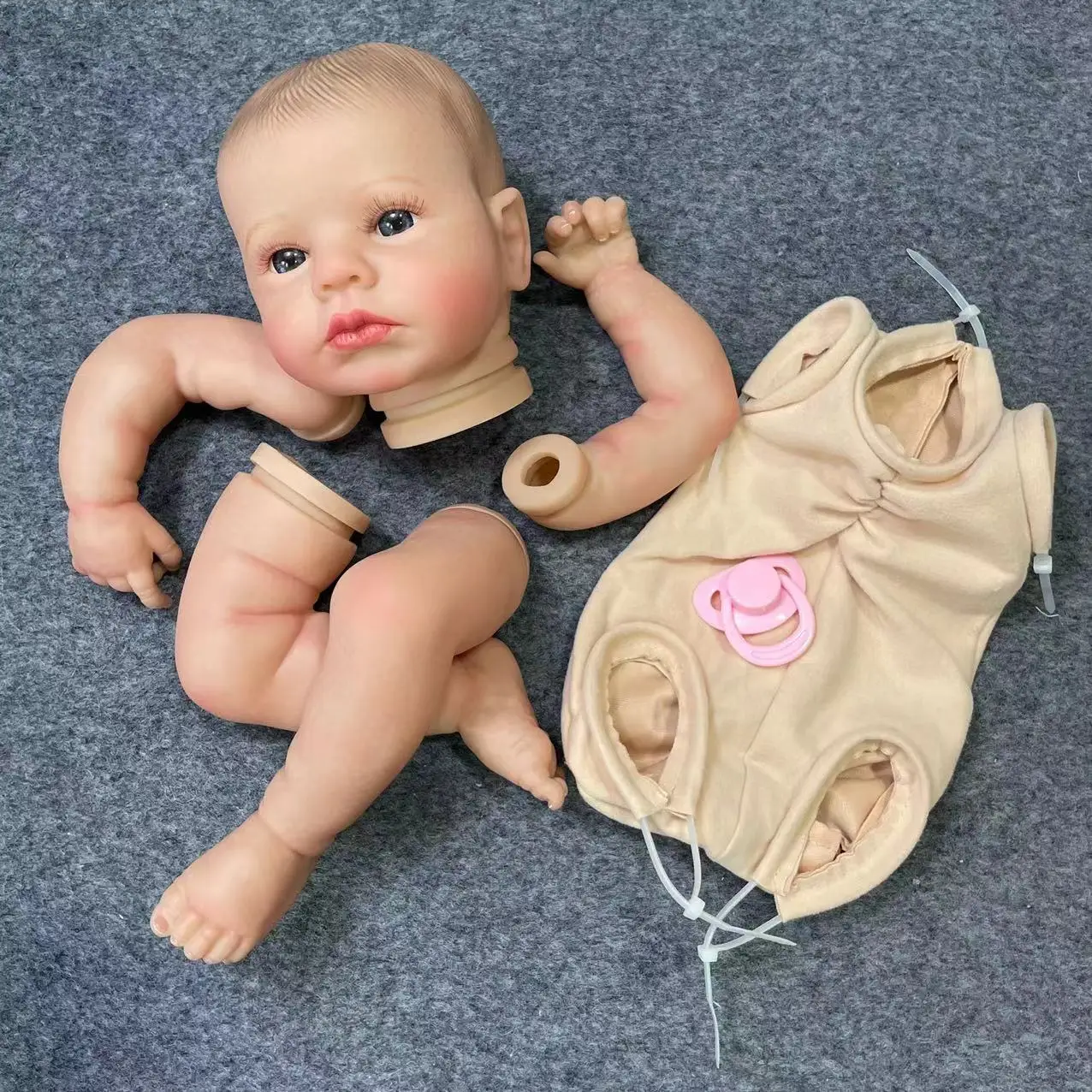 Muñeca Bebé Reborn LouLou despierto – Kit pintado listo para montar - imagen 2