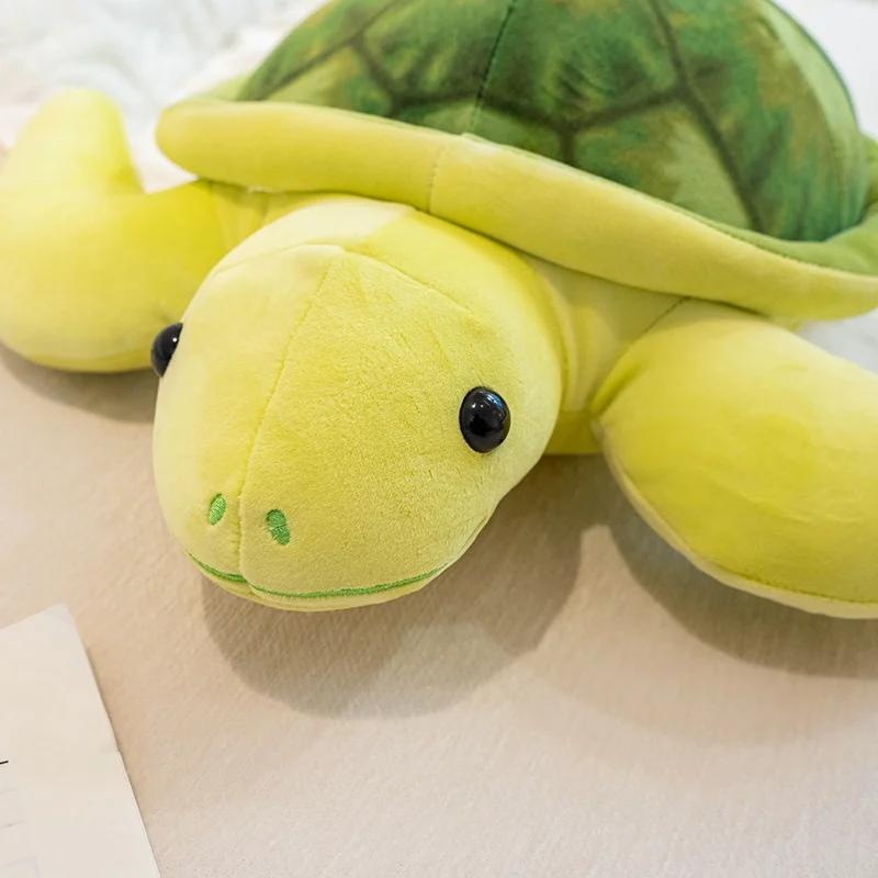 Detalle del peluche de tortuga marina