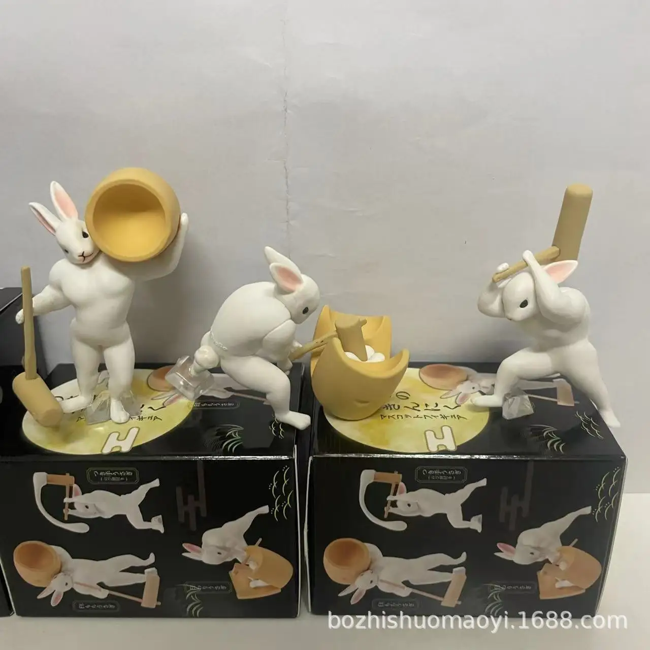 Qualia Mooncake Bunny – Figura de acción de conejo - imagen 2