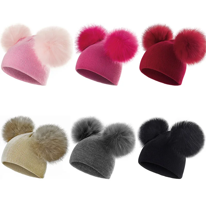 Gorro de bebé con pompones – Tejido suave antiviento para niño y niña - imagen 4