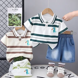 Conjunto verano bebé camiseta a rayas y pantalón corto