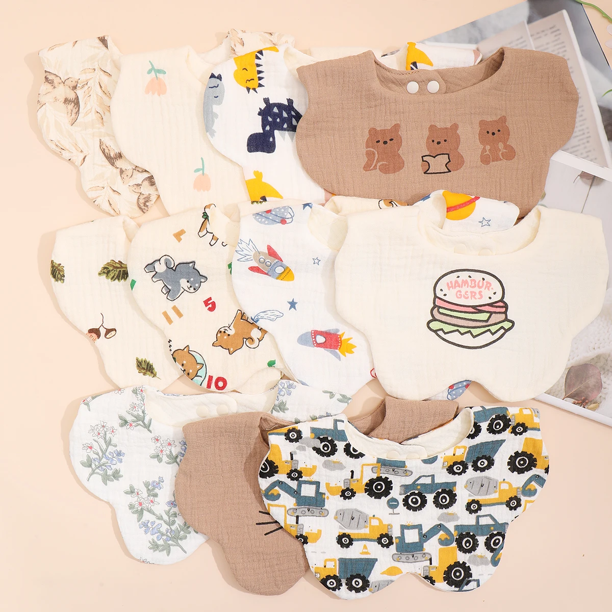 Babero de gasa de algodón estampado para bebé