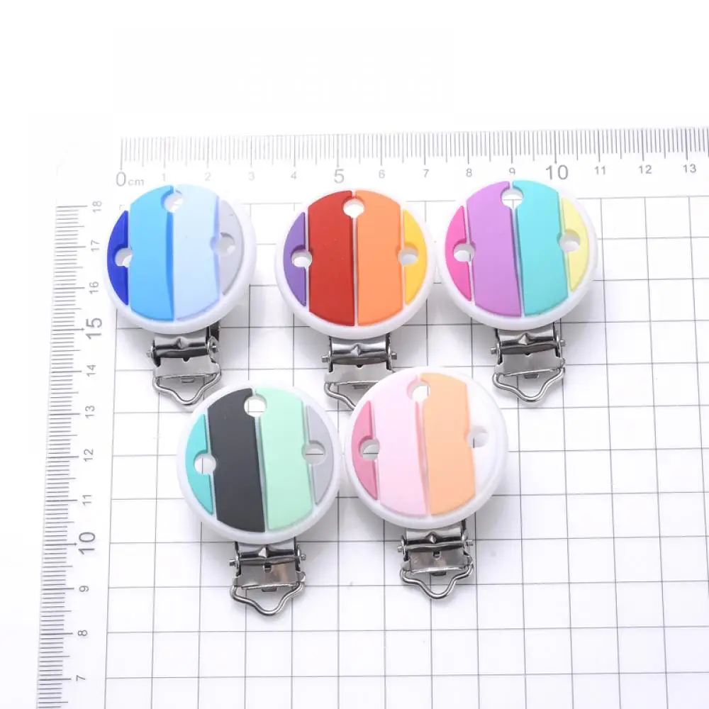 Clip chupete silicona arcoíris - accesorio para bebé - imagen 4