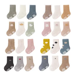 Calcetines antideslizantes para bebés de algodón de color sólido