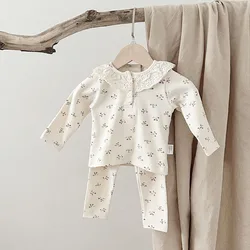 Milancel pijamas de niña con cuello volantes florales