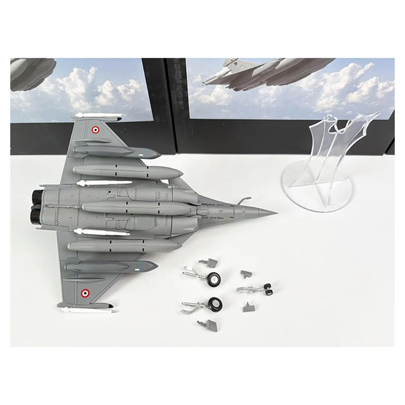 Modelo de avión de combate de fundición a presión para colección - imagen 2