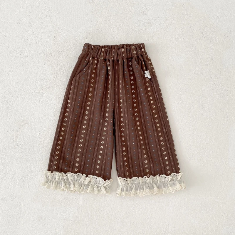 Pantalones rectos de niña entretiempo con encaje y estampado mate - imagen 4