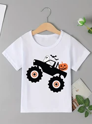Camiseta Halloween niño Tractor Boo con estampado de murciélagos