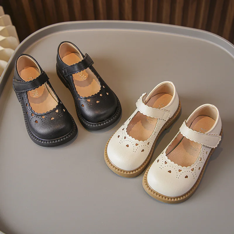 Zapatos de cuero para niña con suela flexible y calado - imagen 2