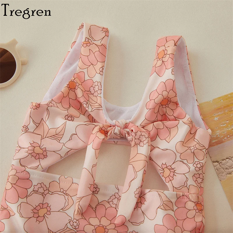 Bañador de niña sin mangas con estampado floral y concha - imagen 3