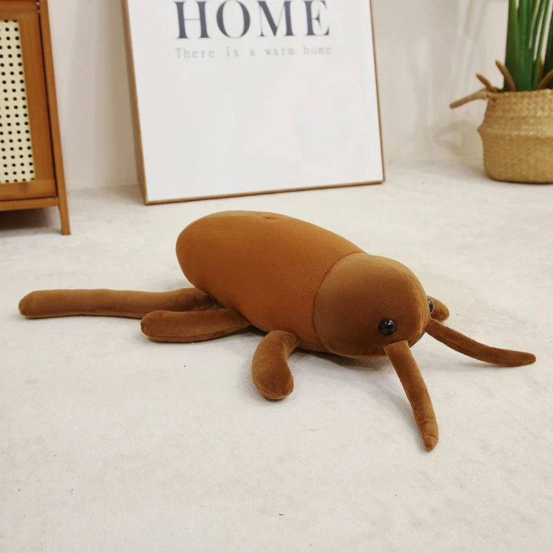 Peluche de cucaracha simulada en felpa suave tamaño mediano