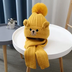 Gorro y bufanda de lana con osito para bebé invierno